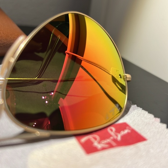 Polarized Ray Ban Aviator Large Metal/Gold Red Orange Sunglasses - Picture 3 of 4